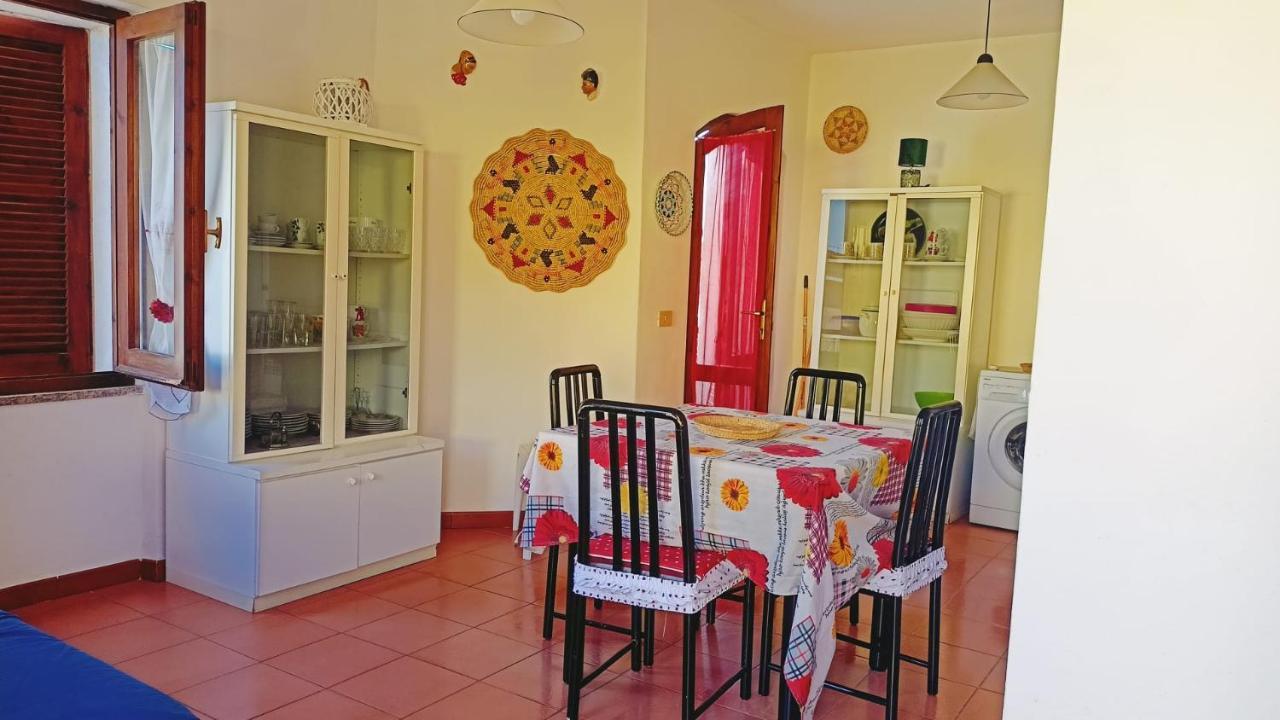 Ferienwohnung Casa Rosa 1 Piano Isola Rossa Exterior foto
